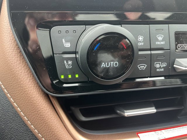 Used 2026 Toyota Grand Highlander AWD Hybrid image 21