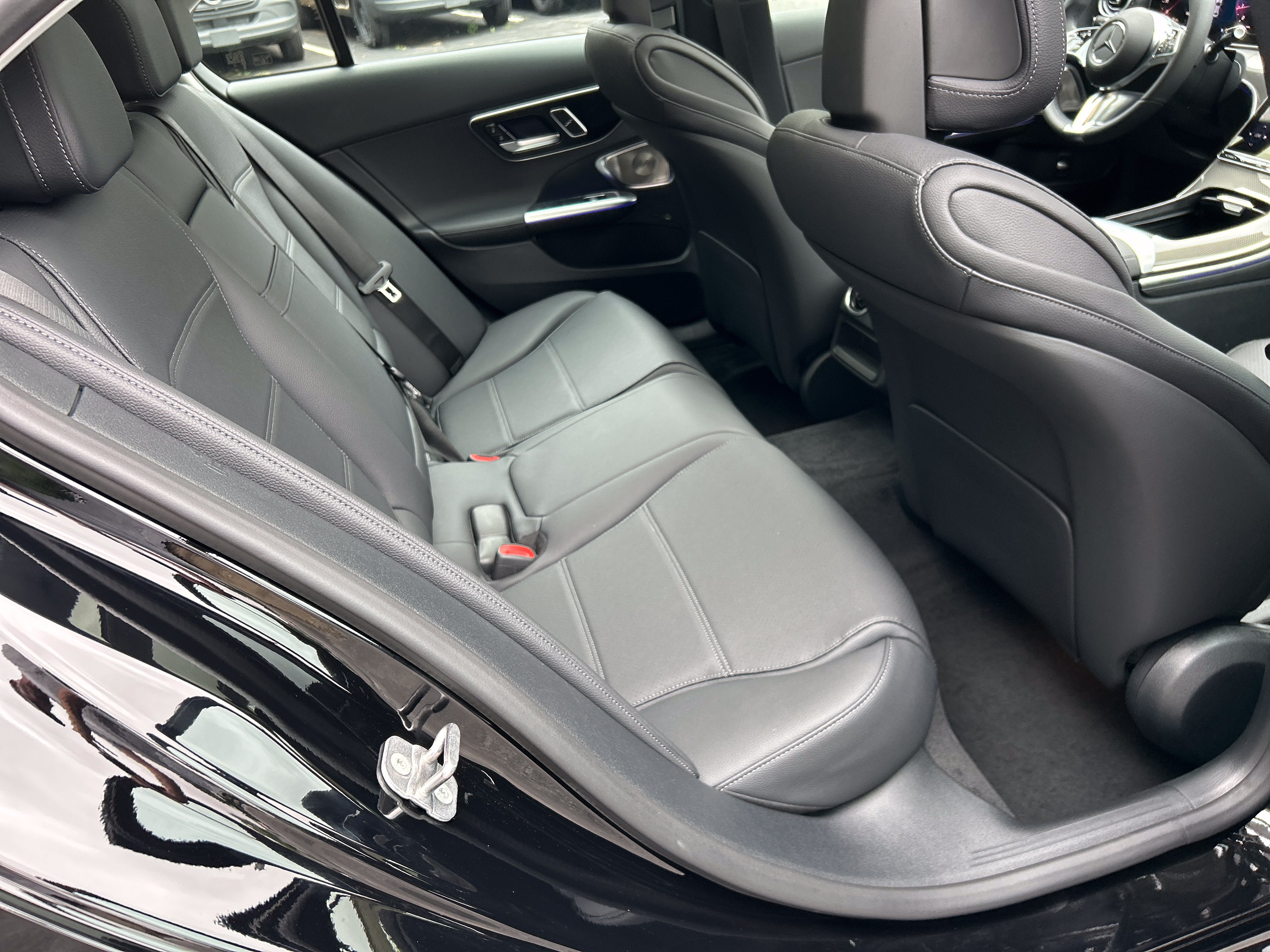 New 2026 Mercedes-Benz C 300 Sedan image 39