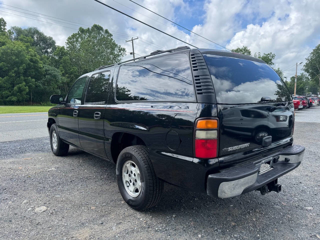 Used 2006 Chevrolet Suburban LS w/ Smart Select Package image 9