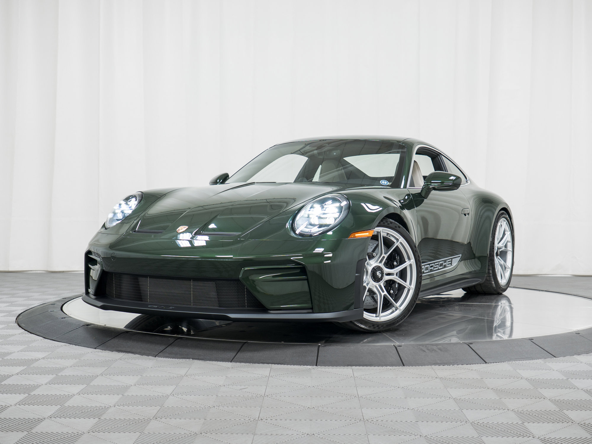 Used 2026 Porsche 911 GT3 image 42