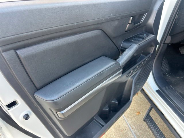 Used 2025 Toyota Tacoma SR5 AWD/4WD image 26