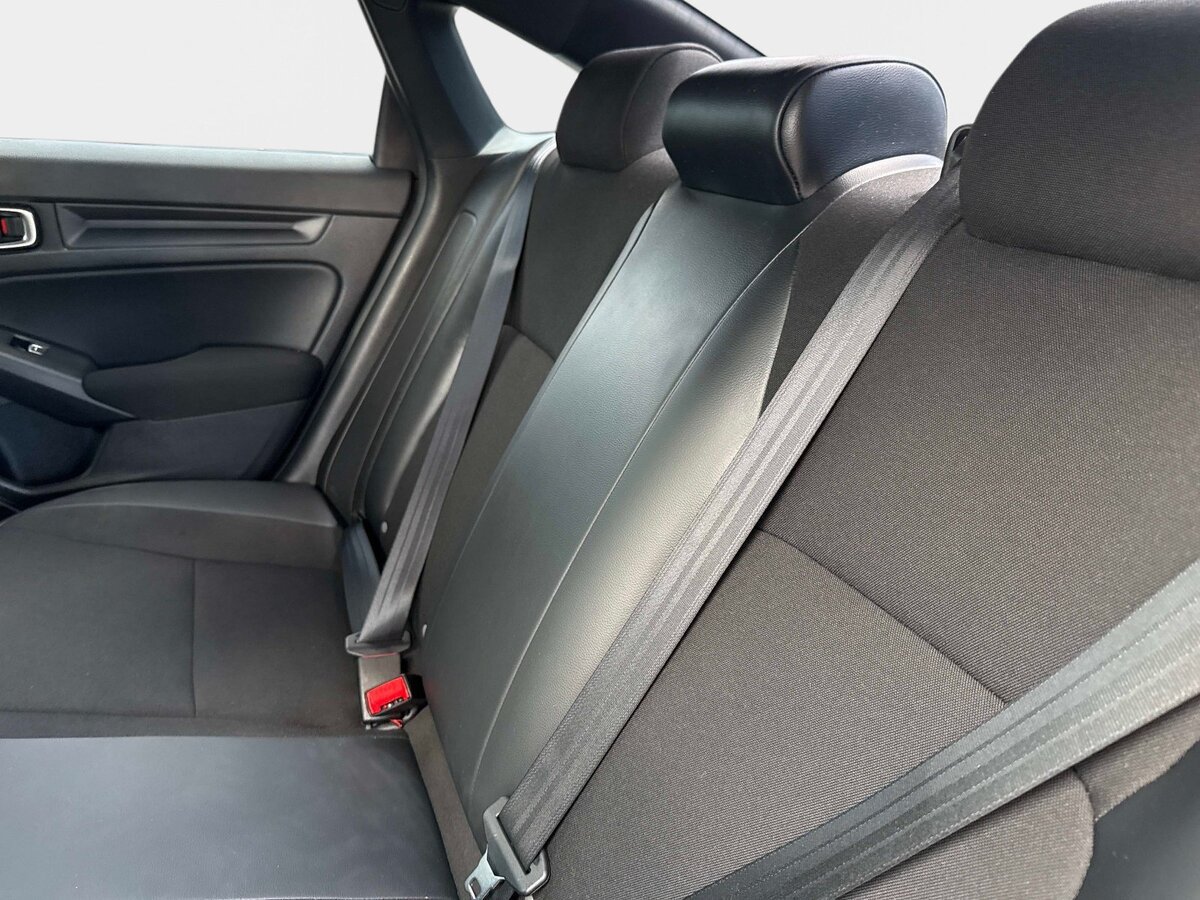 Used 2022 Honda Civic Sport image 11