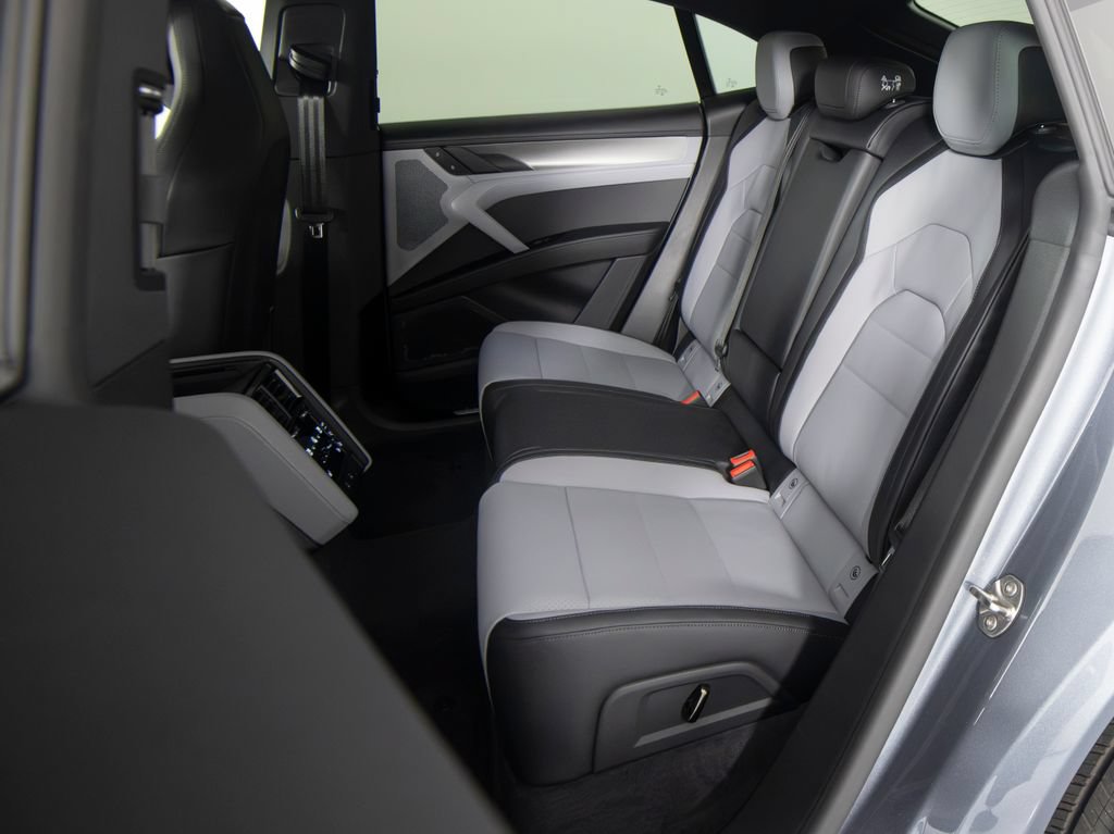 New 2026 Porsche Cayenne Electric Coupe AWD/4WD image 43