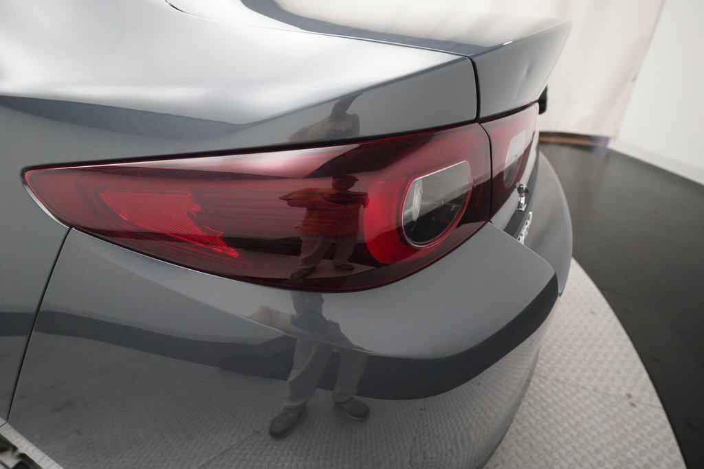 Used 2024 MAZDA MAZDA3 s image 32