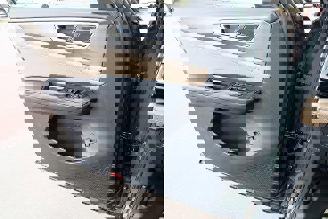 New 2026 Volkswagen Atlas Cross Sport SE image 26