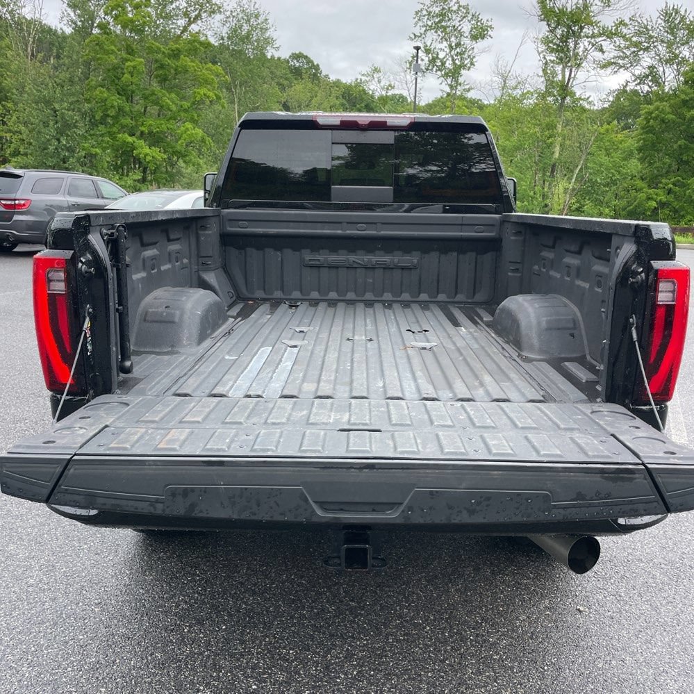 Used 2024 GMC Sierra 2500 Denali AWD/4WD image 19