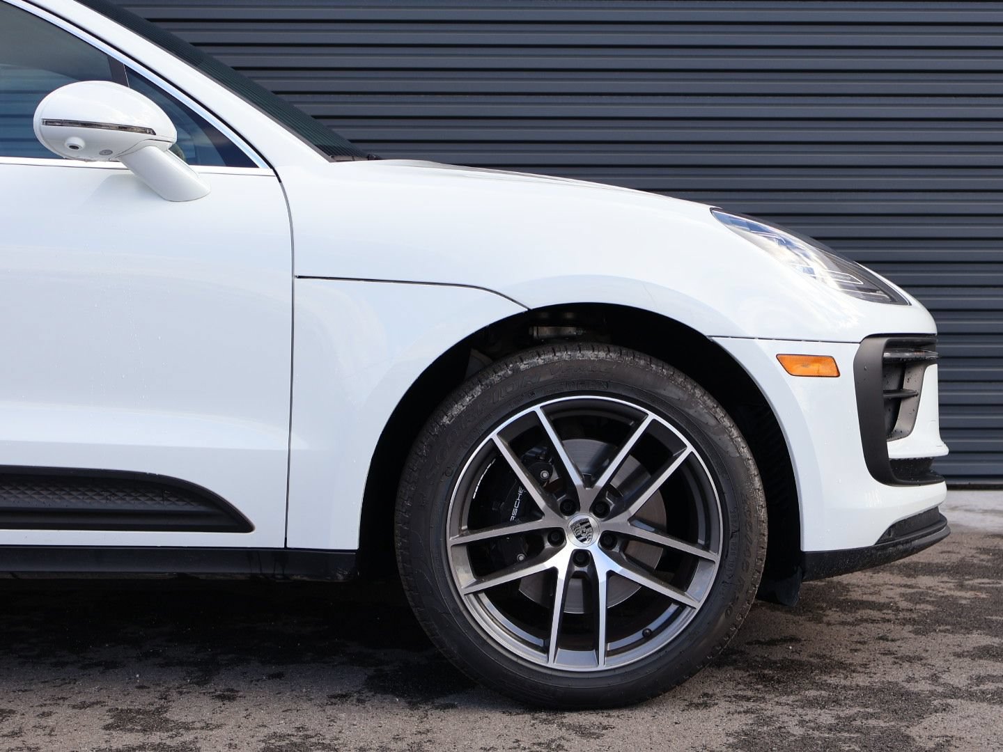 Certified 2023 Porsche Macan S AWD/4WD image 12