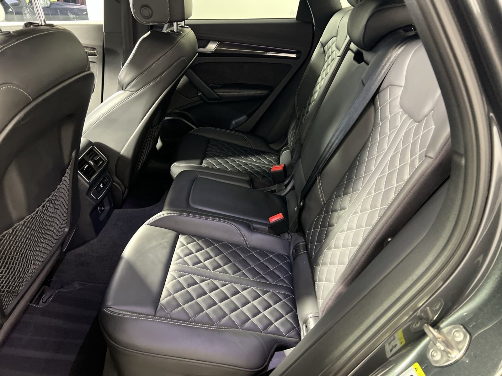 Used 2018 Audi SQ5 Prestige AWD/4WD image 25