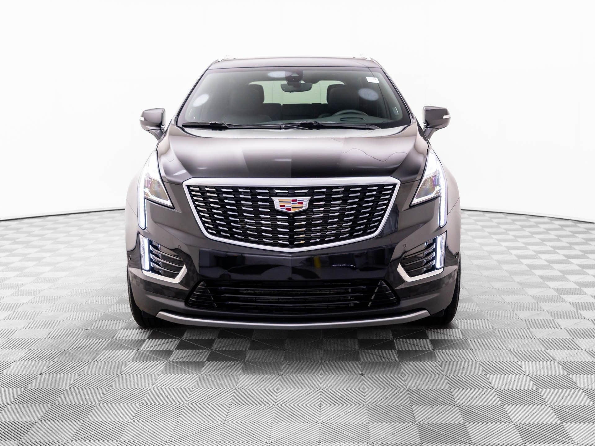 Certified 2025 Cadillac XT5 Premium Luxury w/ Technology Package AWD/4WD image 10
