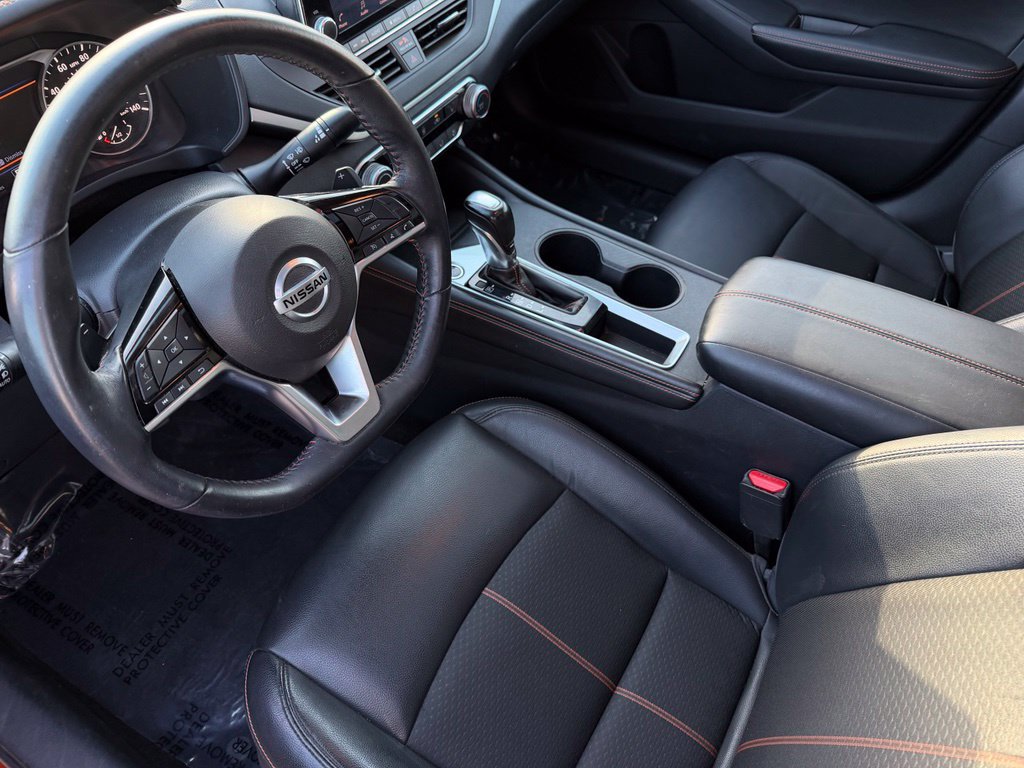 Used 2020 Nissan Altima 2.5 SR w/ Premium Package FWD image 18