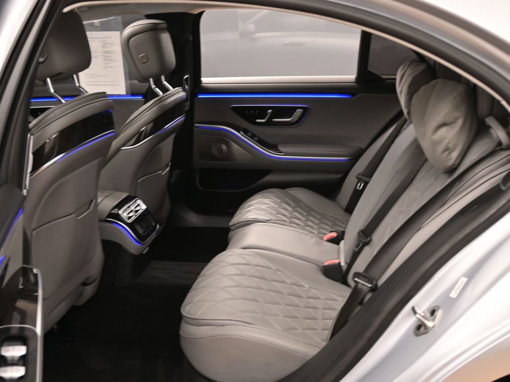Used 2021 Mercedes-Benz S 580 4MATIC Sedan image 38