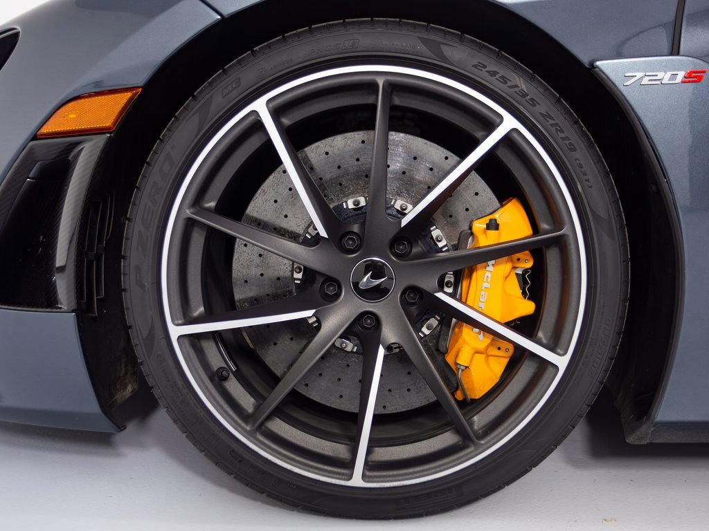 Used 2022 McLaren 720S Performance image 10
