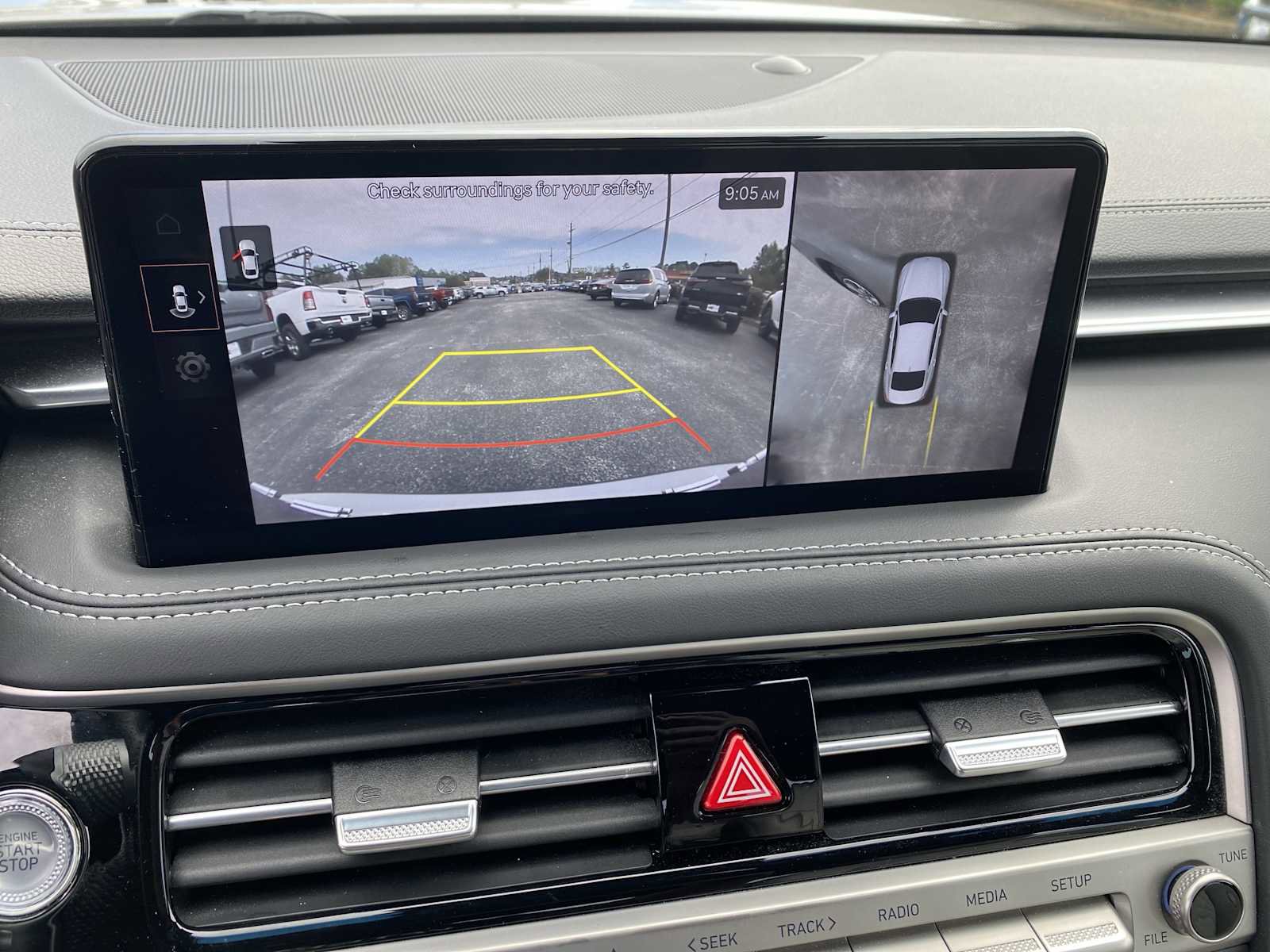 Used 2025 Genesis G70 3.3T Advanced w/ Sport Prestige Package image 19