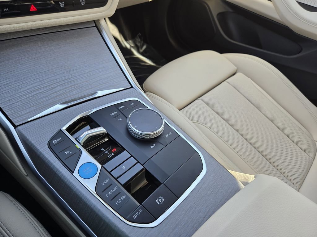 Certified 2025 BMW i4 xDrive40i image 24