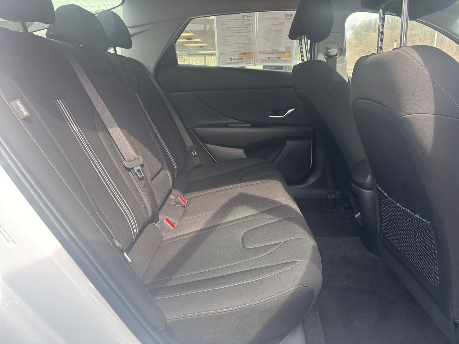 Used 2025 Hyundai Elantra SEL FWD image 39