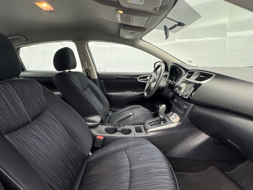 Used 2016 Nissan Sentra SV image 11