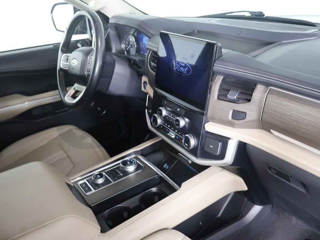 Used 2024 Ford Expedition Max Limited AWD/4WD image 35