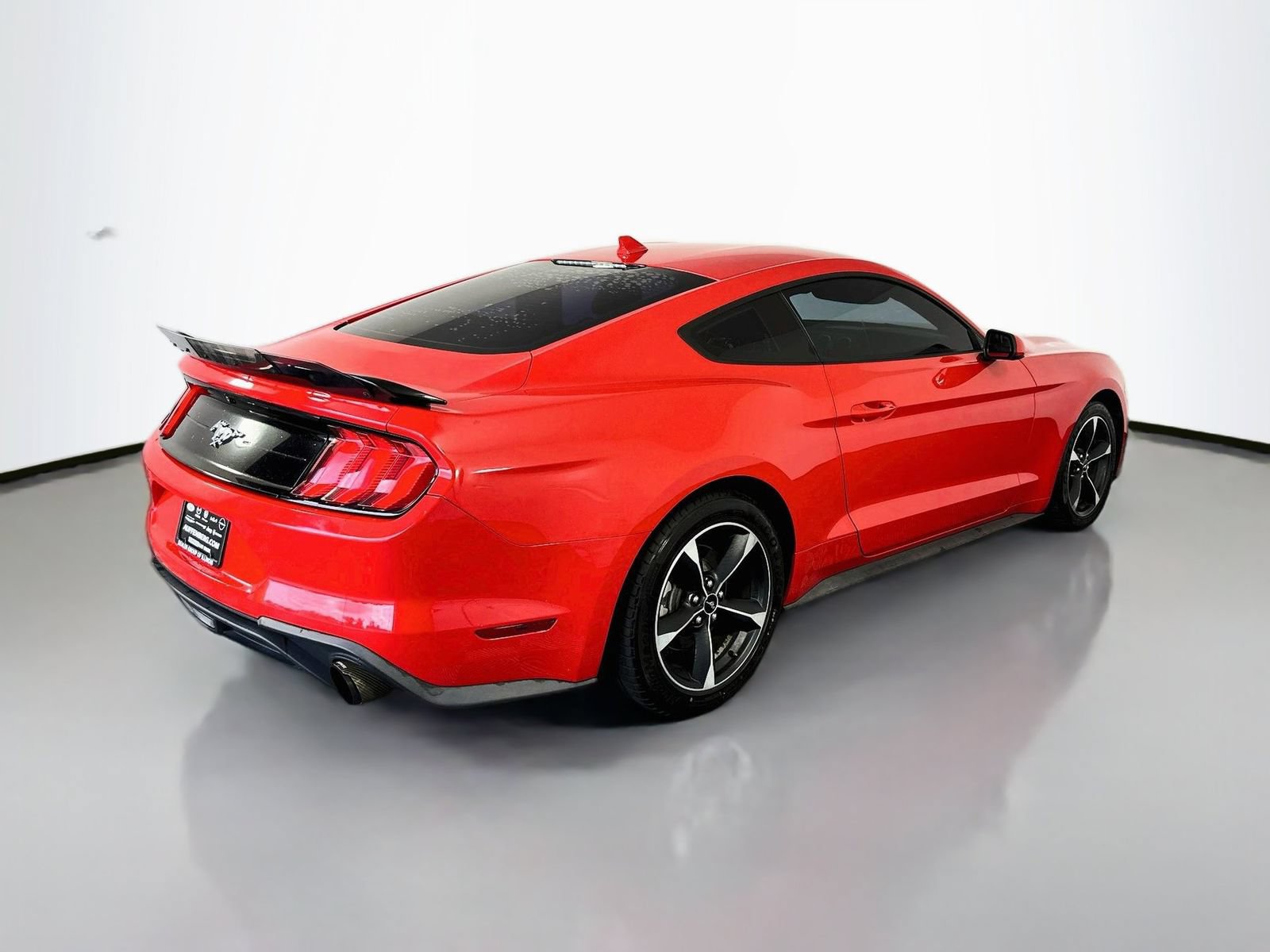 Used 2020 Ford Mustang Coupe RWD image 7