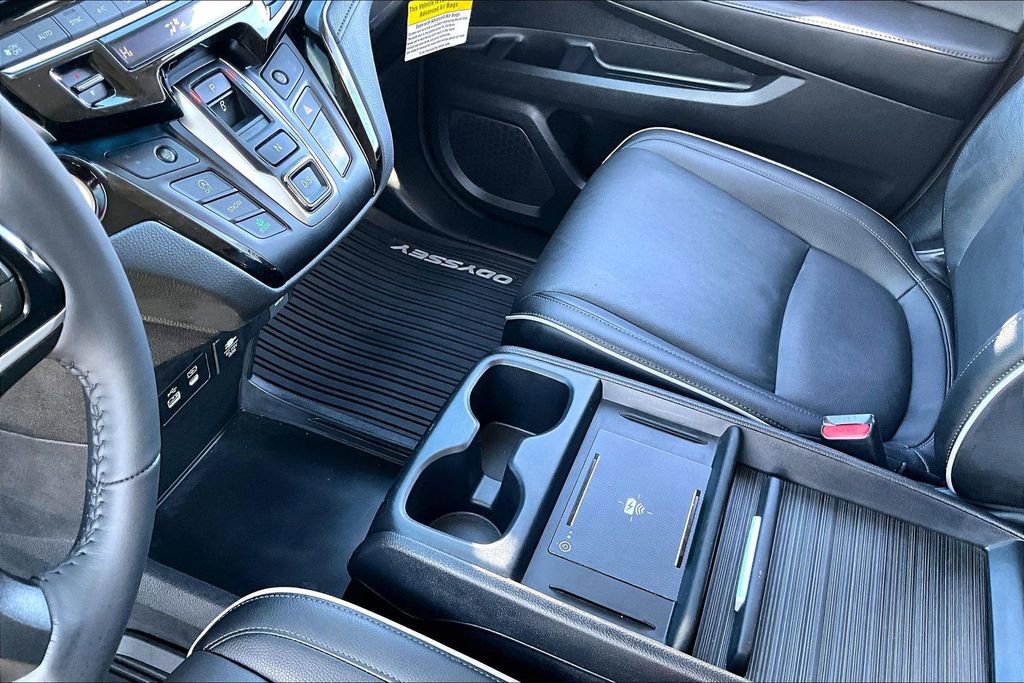 Certified 2025 Honda Odyssey Touring image 18