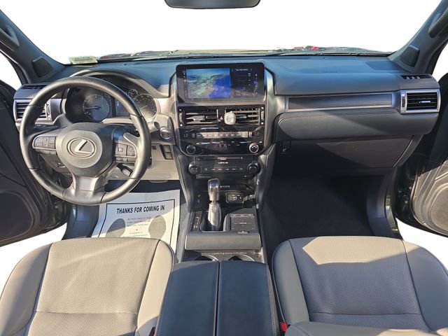 Used 2023 Lexus GX 460 w/ Black Line Special Edition AWD/4WD image 9