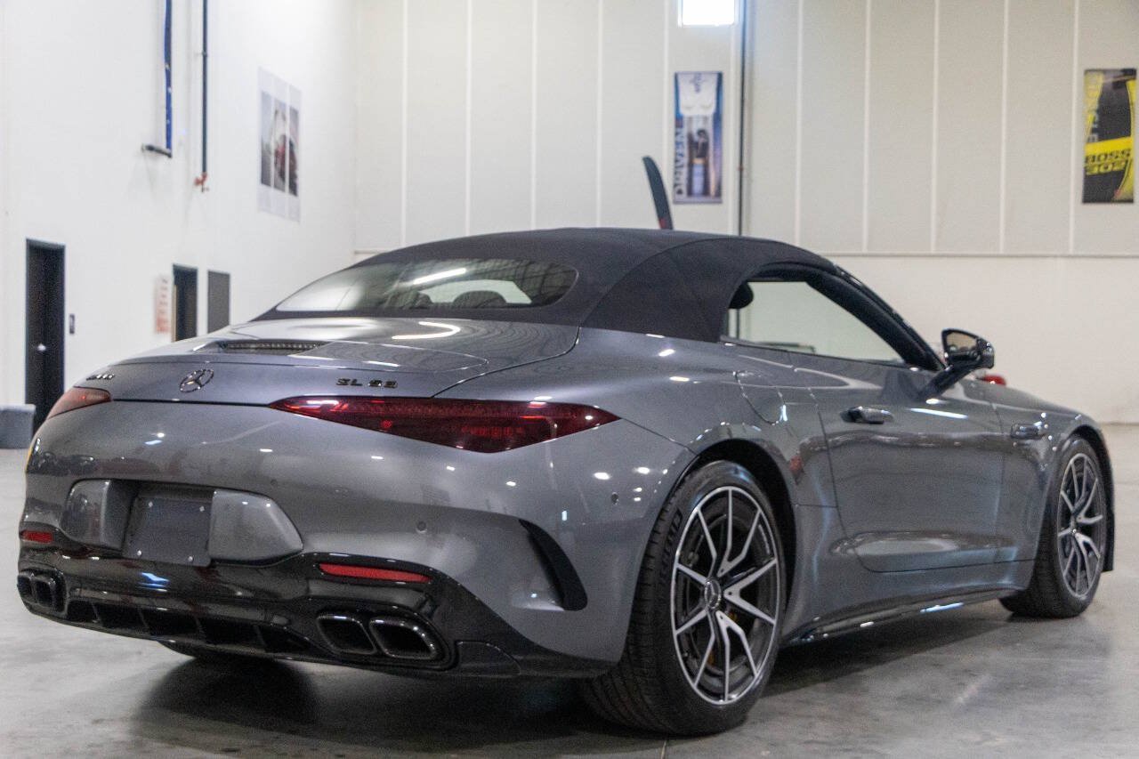 Used 2022 Mercedes-Benz SL 63 AMG 4MATIC image 24