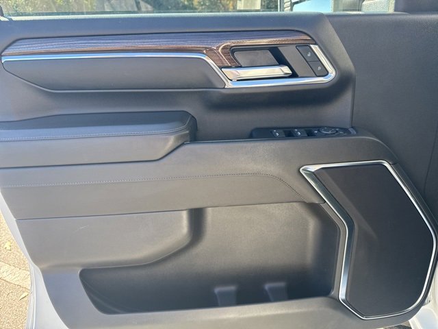 Used 2024 Chevrolet Silverado 2500 LT image 9