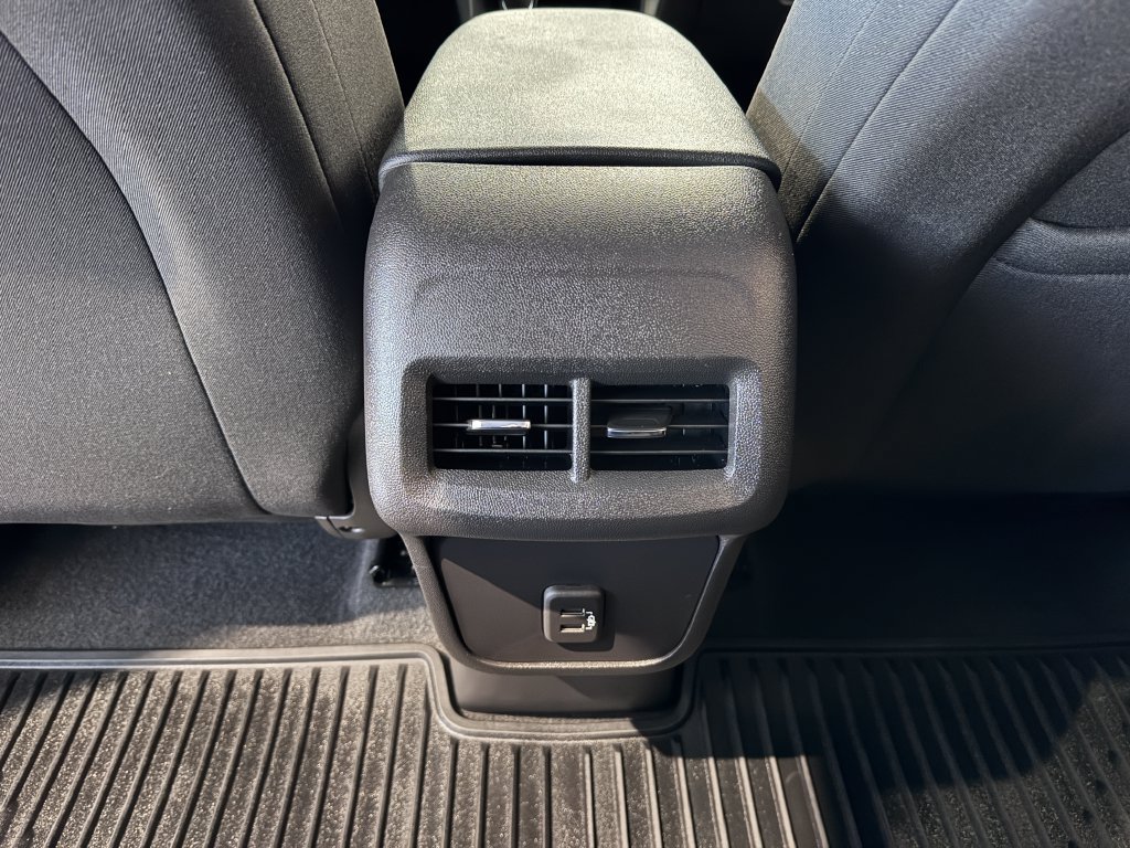 Certified 2024 Chevrolet Equinox LT AWD/4WD image 27
