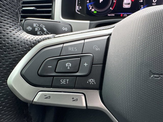 Used 2022 Volkswagen Atlas SEL Premium image 29