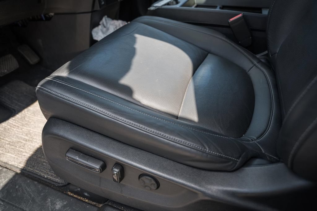 Used 2024 Honda Odyssey EX-L image 36