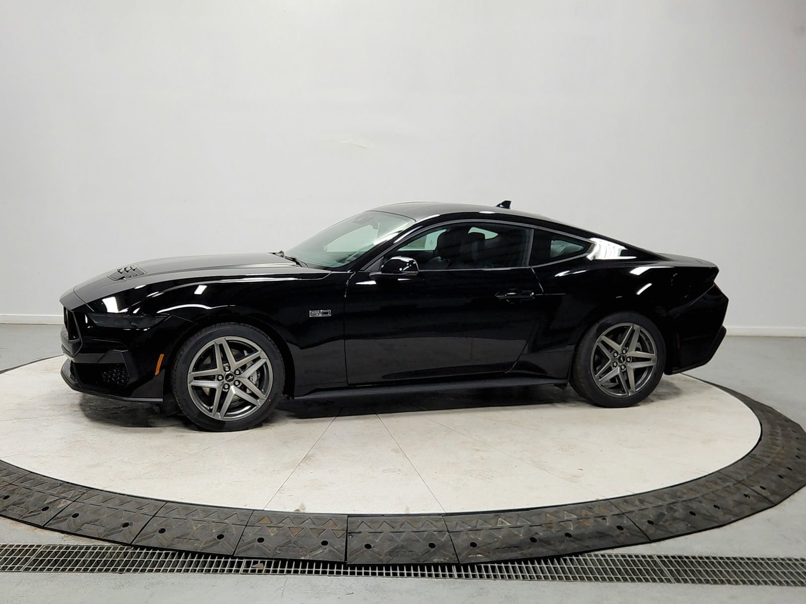 New 2026 Ford Mustang GT Premium image 4