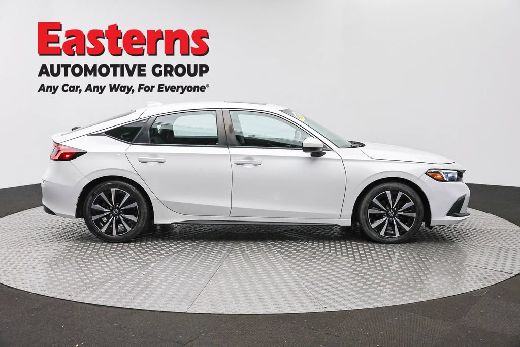 Used 2023 Honda Civic EX-L image 4