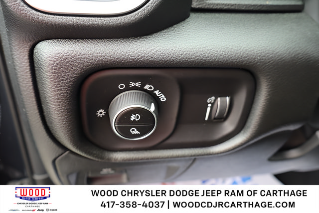 New 2026 RAM 1500 Express AWD/4WD image 18