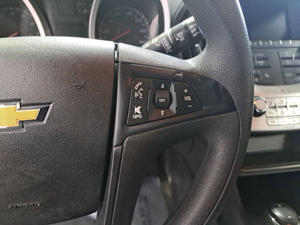 Used 2017 Chevrolet Equinox LS image 17