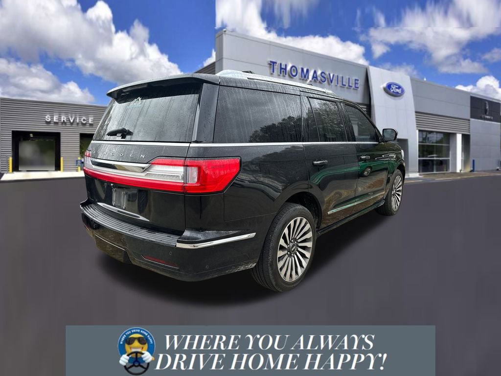 Used 2021 Lincoln Navigator Reserve image 3