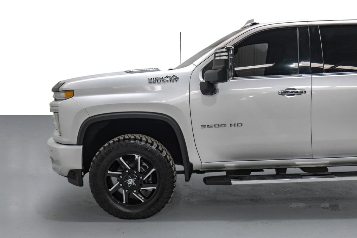 Used 2021 Chevrolet Silverado 3500 High Country w/ Snow Plow Prep/Camper Package image 11