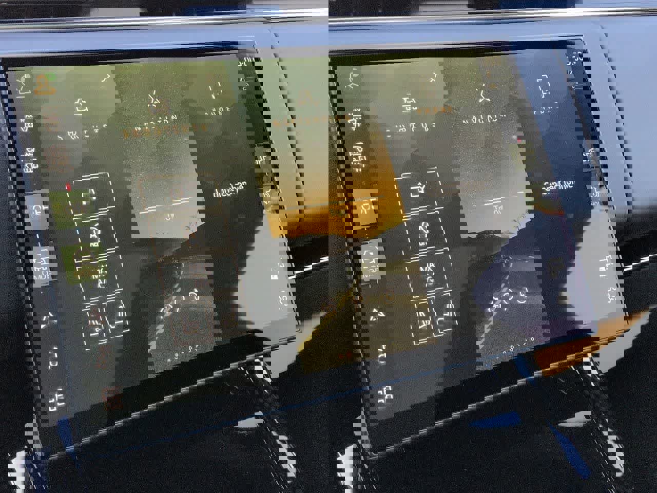 New 2026 Land Rover Range Rover Sport SE image 29