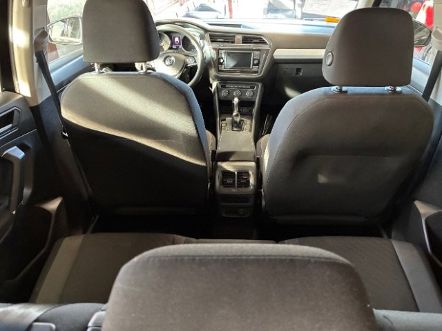 Used 2020 Volkswagen Tiguan S image 16