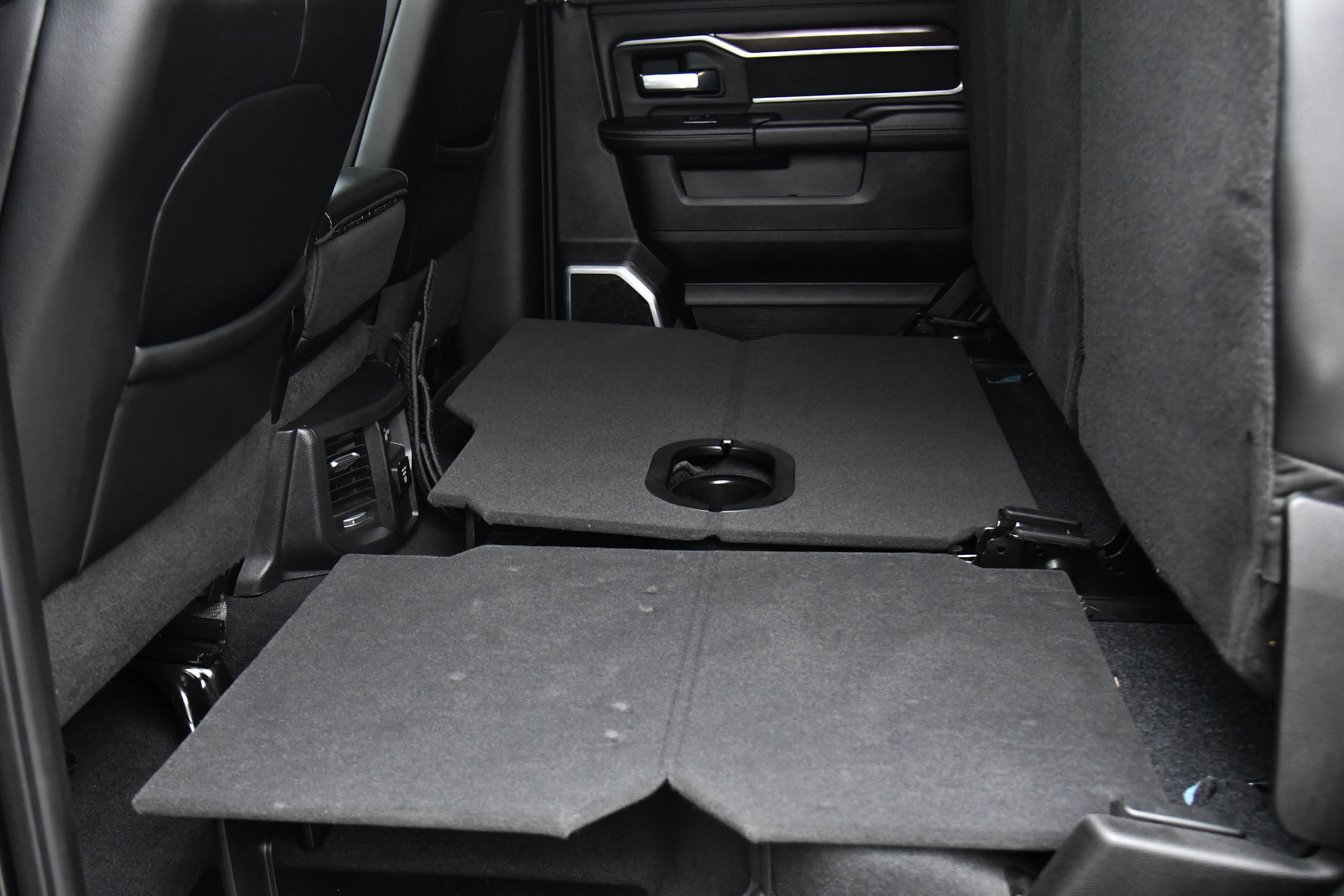 Used 2024 RAM 2500 Laramie image 40