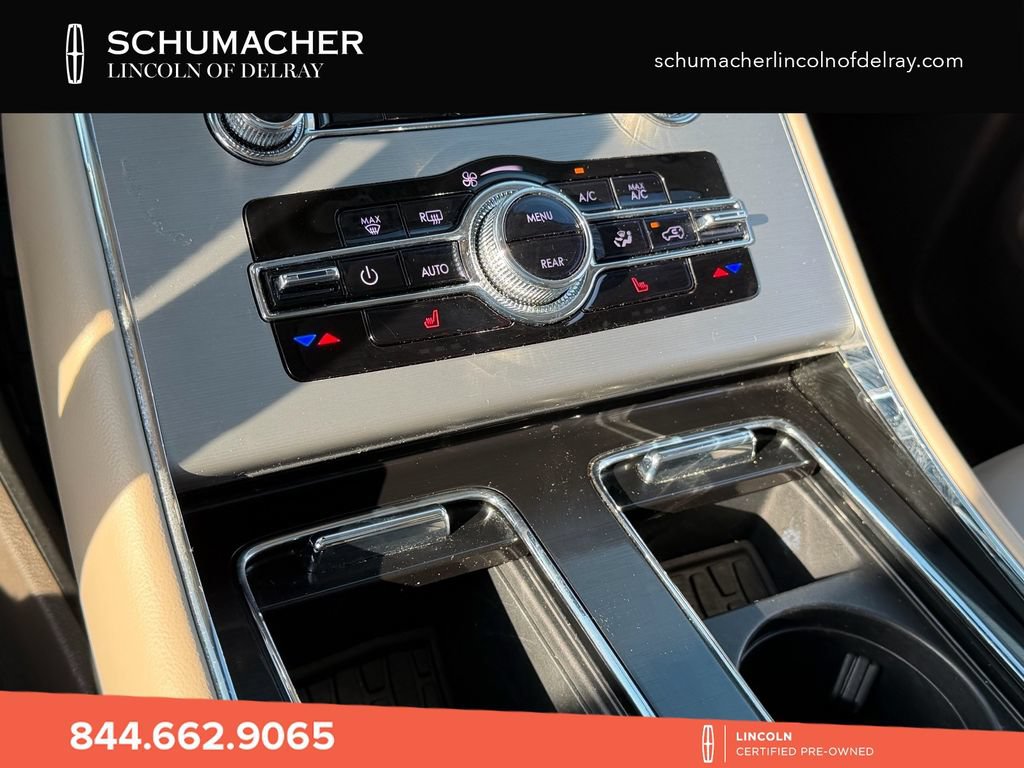 Certified 2023 Lincoln Aviator 2WD w/ Premium Package image 21