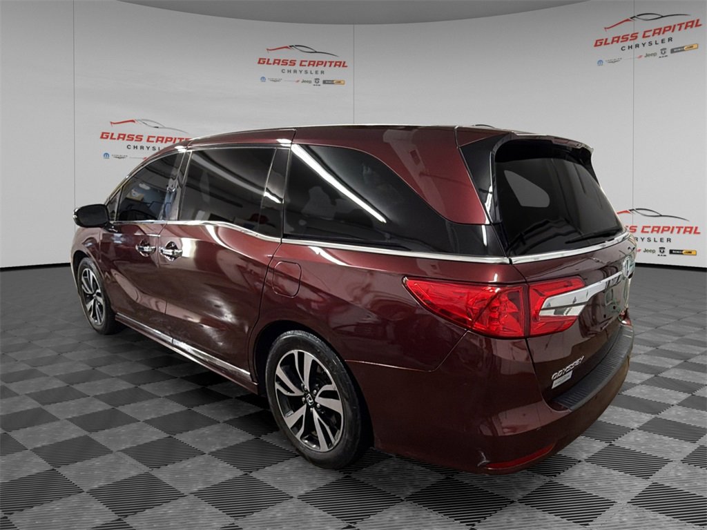 Used 2018 Honda Odyssey Elite image 3