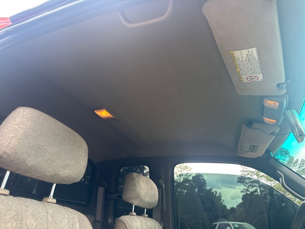 Used 2000 Toyota Tacoma PreRunner RWD image 29