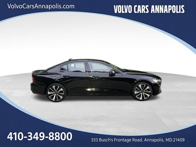 Used 2022 Volvo S60 B5 Momentum w/ Climate Package FWD image 8