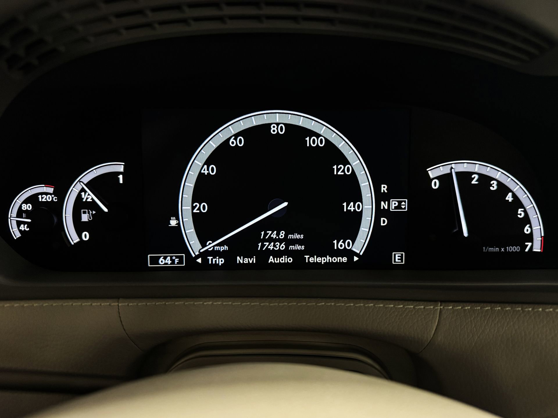 Used 2011 Mercedes-Benz CL 550 4MATIC image 34