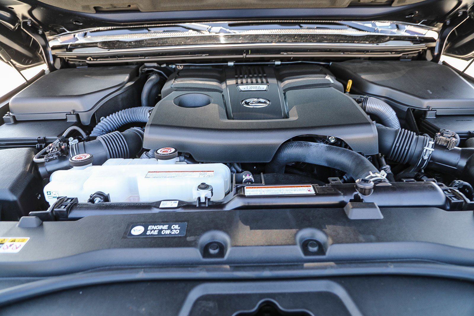 Used 2025 Lexus GX 550 w/ Accessory Package (Z1) image 26