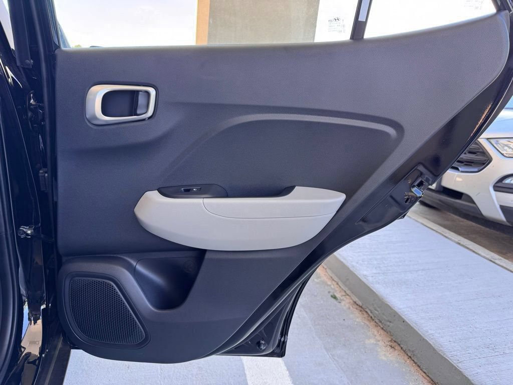 New 2026 Hyundai Venue SEL FWD image 20
