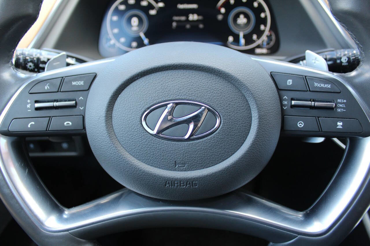 Used 2021 Hyundai Sonata Limited w/ Cargo Package FWD image 13