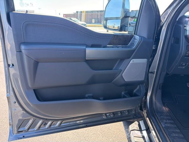New 2026 Ford F350 Lariat w/ Lariat Premium Package image 30