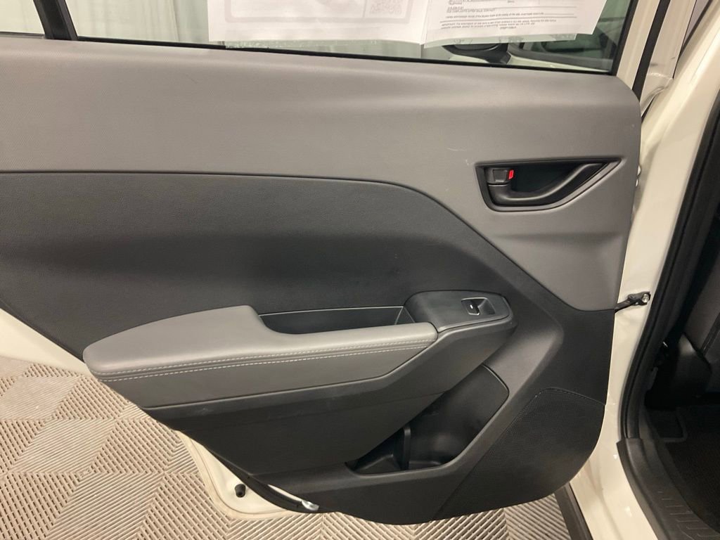 Used 2025 Subaru Crosstrek 2.0i Premium AWD/4WD image 31