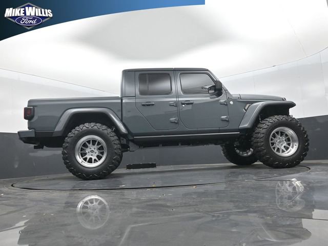 Used 2025 Jeep Gladiator Overland AWD/4WD image 24