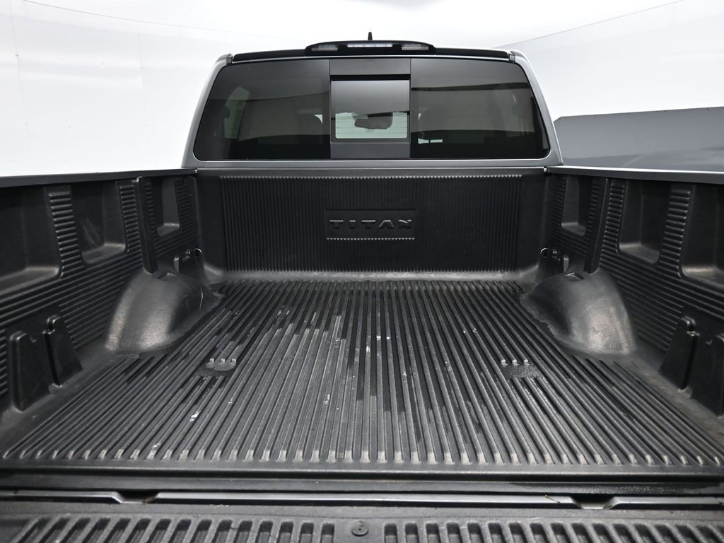 Used 2024 Nissan Titan SV w/ SV Convenience Package image 20